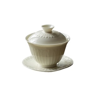 Juego de Té Kung Fu Guanlan de Cerámica Esmaltada Blanca con Diseño de Pétalos de Loto, Gaiwan de 3 Piezas, Taza con Tapa, Gran Capacidad, para el Hogar - Product Image 5