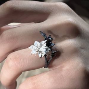 Đen Trắng Mandala Rối Loạn Lưỡng Cực Nhẫn Hợp Kim Đồng Đen Súng Mạ Pháp Hoa Đơn Giản Hip Hop Vintage Nhẫn Unisex - Product Image 2