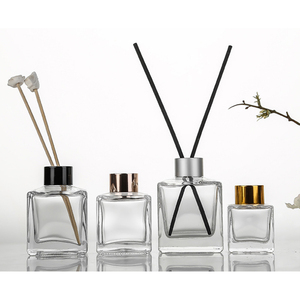 Wholesale Factory Price Empty Clear Square 50ml 100ml 150ml Glass Fragrance <strong>Diffuser</strong> Bottle <strong>Reed</strong> Sticks Screw Cap Eco-friendly - Product Image 5