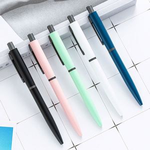 Stylos à bille métalliques personnalisés avec logo - Stylos à bille multicolores de qualité supérieure pour cadeaux promotionnels et usage au bureau - Product Image 2