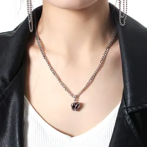 Женское ожерелье с подвеской в виде сердца
