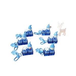 Porte-clés tressé Gnome de <span class=keywords><strong>dessin</strong></span> animé Flocon de neige Hiver, avec bouton anti-stress, ouvre-bouteille et fonction fidget <span class=keywords><strong>switch</strong></span>, Noël Mignon <span class=keywords><strong>Kawaii</strong></span> - Product Image 5