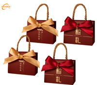 Boîte à bonbons de mariage Style National chinois Portable pliable papier Durable personnalisé avec ruban anneaux en bois perle cadeau décoratif