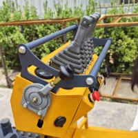 Bestes Preis-Leistungs-Verhältnis 1,5-Tonnen-Raupendumper mit CE EURO5 Kubota-Motor und Hydraulik für Europäische Landwirtschaft