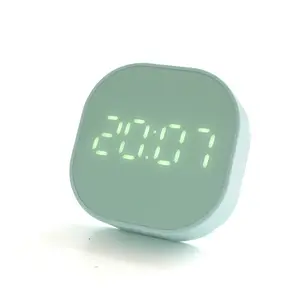 Petit réveil numérique électrique carré, veilleuse silencieuse, horloge numérique multifonctionnelle miniature à LED pour le bureau, idéal pour les étudiants - Product Image 1