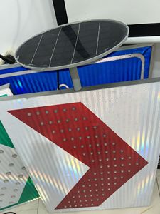 Panneaux de signalisation de signalisation réfléchissants solaires personnalisés en aluminium pour une meilleure visibilité - Product Image 5