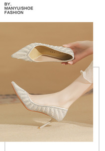 <span class=keywords><strong>Scarpe</strong></span> da donna <span class=keywords><strong>con</strong></span> <span class=keywords><strong>tacco</strong></span> alto a punta da donna <span class=keywords><strong>con</strong></span> <span class=keywords><strong>tacco</strong></span> a spillo <span class=keywords><strong>scarpe</strong></span> <span class=keywords><strong>con</strong></span> pompa poco profonda Shinny di nuovo design <span class=keywords><strong>scarpe</strong></span> da sposa da sposa <span class=keywords><strong>rosse</strong></span> da donna - Product Image 3