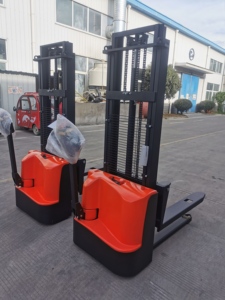 מלגזת משטחים חשמלית מדגם Viwint CDDC15-20 חדשה לשנת 2025, מערכת DC, מופעלת על ידי סוללה, הנעה 4X4, סוג הליכה, ציוד לטיפול בחומרים - Product Image 4