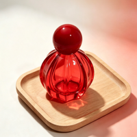 Nouveau design, flacon de parfum en verre de 50 ml, forme unique, col serti, flacon coloré avec boîtes personnalisées