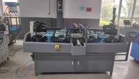 Machine de perçage et de taraudage horizontale entièrement automatique à plusieurs broches, avec éclairage LED, table coulissante, moteur, engrenage, roulement universel