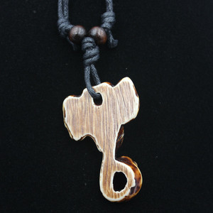 Collar Clásico con Colgante de Hueso de Yak y Escultura de Elefante Grabada en Resina, Gargantilla Vintage de Hueso de Yak con Diseño Animal para Hombre - Product Image 3