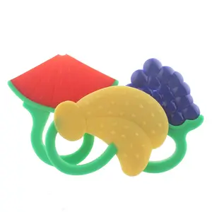 Vente en gros sans BPA, gomme souple entièrement en silicone de dessin animé, gomme aux fruits, colle à mâcher pour bébé, jouet de dentition pour bébé