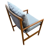 Chaise de salle à manger rembourrée avec cadre en bois pour café, restaurant, hôtel, support personnalisé