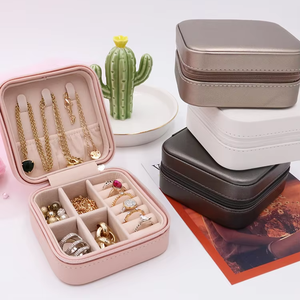 Portable Jewelry Organizer Box Square Shape Zipper Closure Pink Color 10x10x5cm Simple Style for <b>Rings</b> and Earrings <b>Storage</b> - Product Image 2
