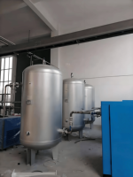 Réservoir de compresseur d'air compact vertical - 60 gallons, gain de place, acier au carbone, certifié ASME, garantie de plus de 5 ans