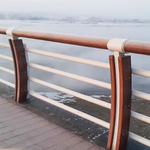 2025 Holzmaserung Edelstahl zaun entwirft Holzbrücke geländer im Freien - Product Image 5