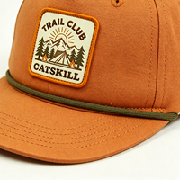 Casquette de baseball unisexe OEM 5 panneaux en coton, style Dad Hat, à visière plate, avec patch en PU, couleur unie, broderie personnalisée