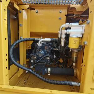 13 tonnes d'excavatrice KOMATSU d'origine japonaise excavatrice utilisée par chenille hydraulique PC130-7 KOMATSU PC130 à vendre - Product Image 4