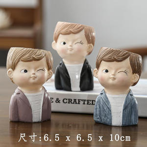 <span class=keywords><strong>Maceta</strong></span> suculenta creativa <span class=keywords><strong>Groot</strong></span> Tree Man, decoración de resina de escritorio de madera brasileña única y bonita - Product Image 6