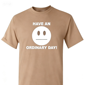 เสื้อยืดผู้ชายลายสโลแกนเสียดสี "มีวันธรรมดา" ลายกราฟิกหน้ายิ้มตลกๆ ผ้าฝ้าย แขนสั้น - Product Image 2