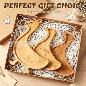 Bandeja de Madera con Forma de Ganso Pengzhan, Plato de Aperitivos y Postres Ecológico con Diseño de Animal de Dibujos Animados para Niños, Uso en el Hogar y Hoteles - Product Image 3