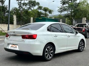 Citroën <span class=keywords><strong>C4</strong></span> 1.6L manuelle d'<span class=keywords><strong>occasion</strong></span>, essence, conduite à gauche, exportée au Ghana et en Algérie, modèle 2017 - Product Image 4