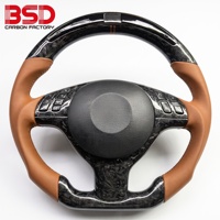 Volant sport en fibre de carbone forgée avec affichage LED du régime moteur pour BMW E46 E39 M3 M5 330i 330Ci 2001-2005
