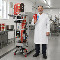 Petite machine de remplissage horizontale pour sauces et pâtes, idéale pour la sauce chili, la pâte de bœuf, les sachets et les pochettes, pour une ligne de conditionnement et de scellage.