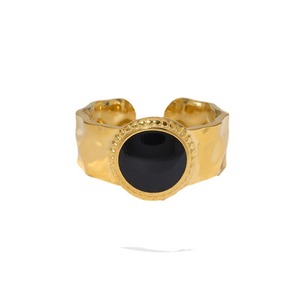 Bague en acier inoxydable étanche, style vintage rétro français, plaquée or 18 carats pour femme, ne ternit pas, effet goutte d'huile, luxe léger, haute qualité - Product Image 5
