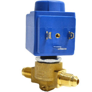 Vanne solénoïde Castel 1/4 Flare 220V 50/60Hz en laiton, interrupteur de débit unidirectionnel, norme nationale, fabriqué en Italie, pour la réfrigération - Product Image 2