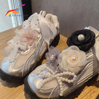 Vente en gros de lacets à la mode pour femmes accessoires décoratifs pour chaussures boucle en mousseline de soie lacets à fleurs breloques