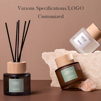 Vietnam personnalisé imprimé parfum bouchon en bois vide roseau verre diffuseur bouteilles Style moderne boîte bâtons couronne bouchon pour emballage