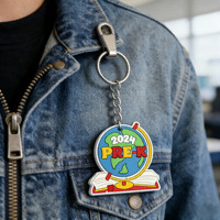Porte-clés durable en caoutchouc souple avec mousqueton, décoré sur le thème de la remise de diplôme, accessoires mignons de dessin animé pour sacs à dos d'enfants, personnalisables et étanches