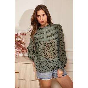 เสื้อสตรีไม่เป็นอันตราย8987 - Product Image 3