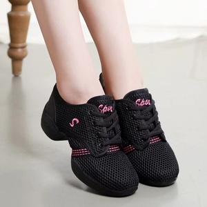 हॉट स्पोर्ट्स जैज जूते नरम बाहरी सांस लेने वाली महिला स्नीकर्स टेनिस नृत्य जूते - Product Image 1