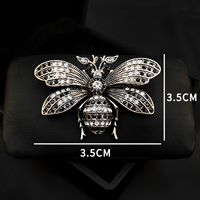 Broche vintage tendance avec nœud, micro-incrustée de zircon coloré, corsage en ruban, accessoires pour manteau et costume pour femme, broche pour vêtements