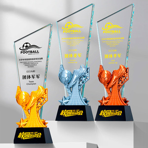Trophée en cristal transparent personnalisé de style <span class=keywords><strong>pyramide</strong></span>, écologique, en gros, avec impression par sublimation pour récompenses et cadeaux d'affaires - Product Image 6
