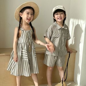 Ensemble d'été de 2 pièces en coton pour enfants, garçons <span class=keywords><strong>et</strong></span> filles, robe <span class=keywords><strong>et</strong></span> short à rayures Collection Sisters and Brothers - Product Image 3