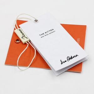 <span class=keywords><strong>Étiquette</strong></span> Reuners vêtements nom de marque impression UV gaufré personnalisé chine papier artisanal recyclable enduit pour <span class=keywords><strong>cadeau</strong></span> <span class=keywords><strong>étiquette</strong></span> volante colorée - Product Image 1