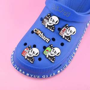 Navidad mexicano Anime dibujos animados personalizado Zueco PVC deportes bebida fútbol <span class=keywords><strong>Karol</strong></span> <span class=keywords><strong>G</strong></span> diseñador personalizado zapato zuecos encantos - Product Image 6