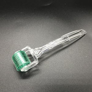 Derma <span class=keywords><strong>Roller</strong></span> con 192 Microaghi da 0,75mm per Uomo e Donna, per Ricrescita dei Capelli e Cura della Pelle del Viso - Product Image 6