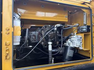 China <b>Used</b> <b>Machine</b> Sany 215c Crawler Excavator Hydraulic Crawler Excavator - Product Image 6