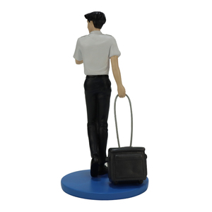 Diseño personalizado <span class=keywords><strong>azafata</strong></span> figura resina decoración recuerdo resina OEM estatua aeropuerto turista recuerdo resina artesanía proveedores - Product Image 4