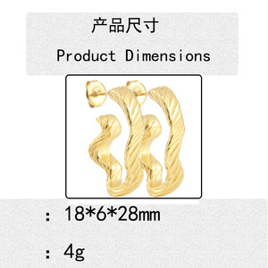 ต่างหูห่วงสแตนเลสสีทอง ดีไซน์บิดรูปตัวยู สวมใส่ได้ทุกวัน สำหรับทุกเพศ - Product Image 4