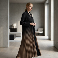 Nouvelle Abaya Plissée Miyake 2026 Noire à Col Ouvert Long Manteau Femme Élégant Résistant aux Hautes Températures