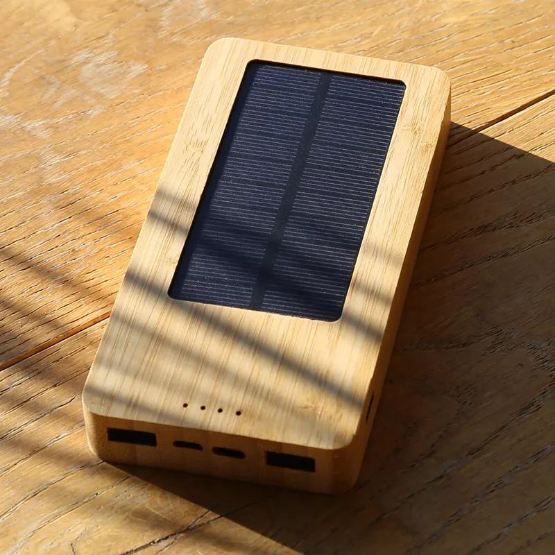 Sürdürülebilir bambu çevre dostu yeşil harici pil sırt çantası Powerbank Mini taşınabilir 10000Mah kablosuz güneş enerjisi bankası