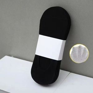 Calzini Invisibili Classici da Uomo Estivi Neri/Grigi Antibatterici in Cotone/Bambù alla Moda Ispirati a INS Assorbenti - Product Image 2
