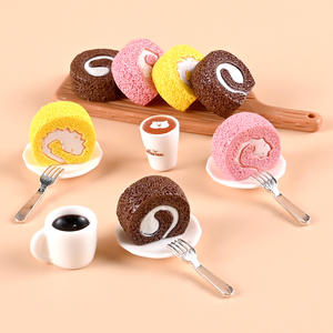Ensemble de figurines miniatures Kawaii en forme de gâteau roulé <span class=keywords><strong>suisse</strong></span> en résine pour la décoration de micro-<span class=keywords><strong>paysages</strong></span>, maisons de poupées et bureaux - Product Image 2