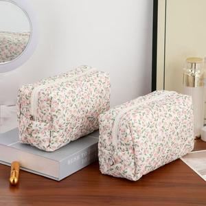 Monogramme brodé Floral maquillage sac grande capacité <span class=keywords><strong>pochette</strong></span> femmes filles voyage Portable cosmétique sacs étuis - Product Image 2