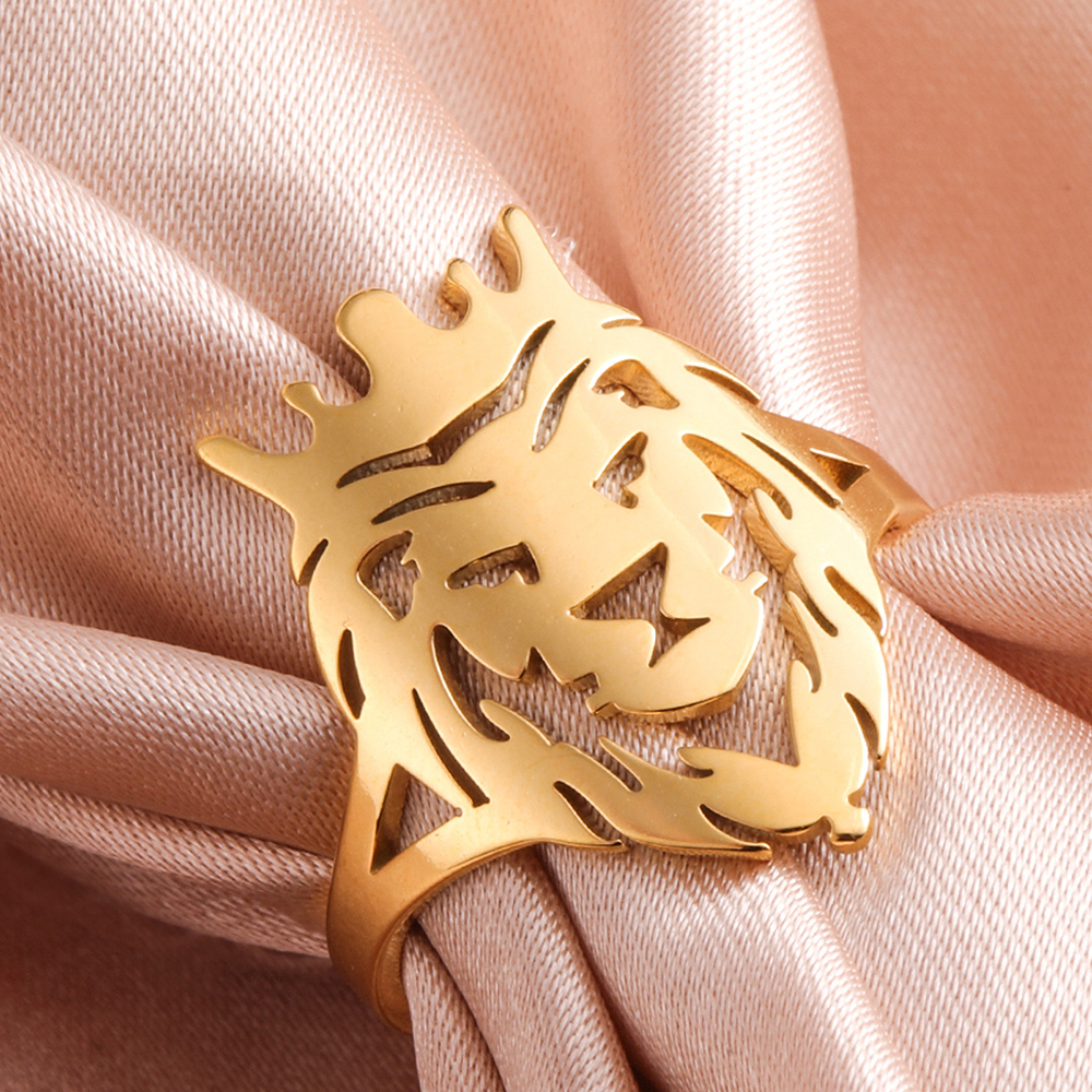 gold color